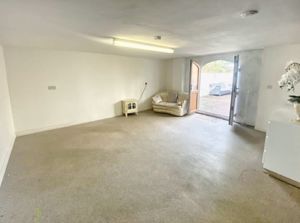 Photo 36- click for photo gallery